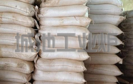 High-alumina refractory clay